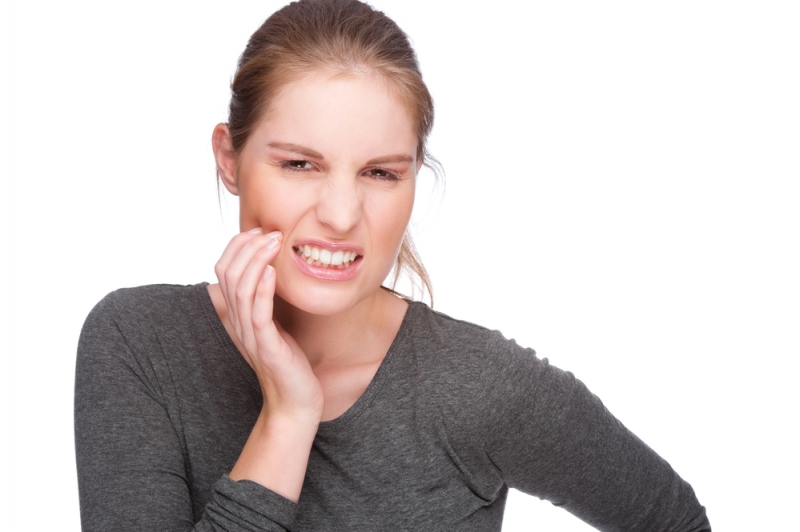 ¿Cómo disminuir la sensibilidad dental?